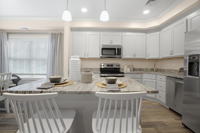 Building Photo - The Residences of Skye