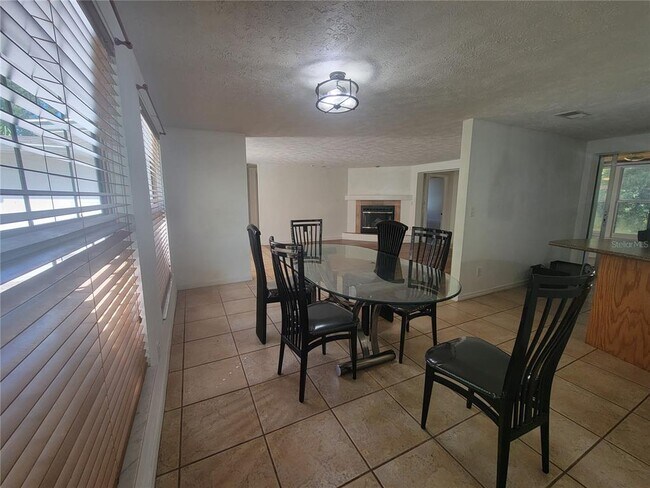 Foto del edificio - 4642 Roberts Rd