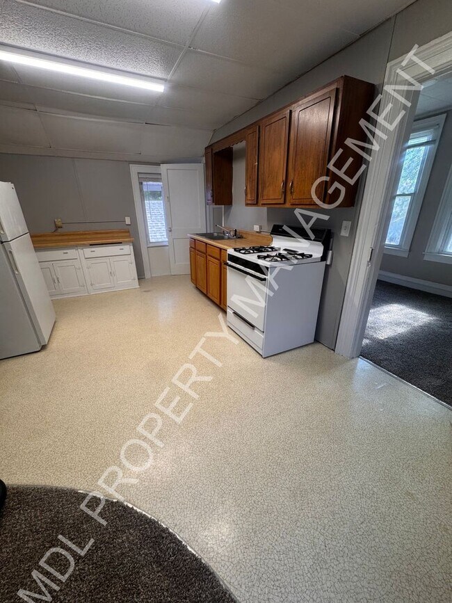 Foto del edificio - 316 N Jackson St