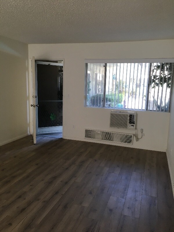 Building Photo - 18200 Killion St