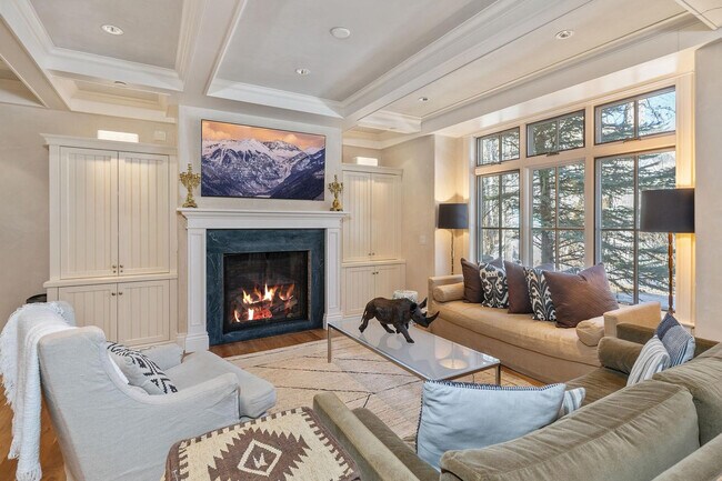 Building Photo - 605 W Colorado Ave