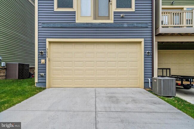 Foto del edificio - 3635 Stone Barn Dr