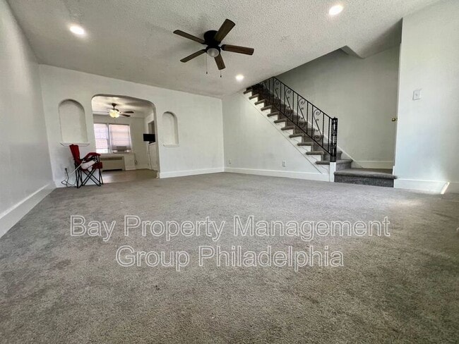 Foto del edificio - 624 Briarcliff Rd