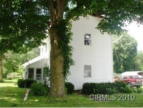 Primary Photo - Cute 3 bedroom 1 bath home in the heart of...