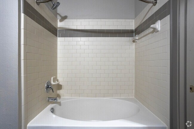 1 habitación, 1 baño - 661 pies cuadrados - Alden Park Kingsland