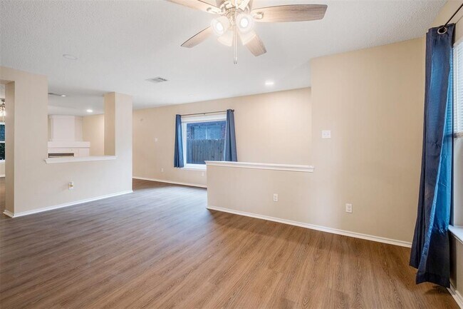 Building Photo - 2507 Byfield Dr