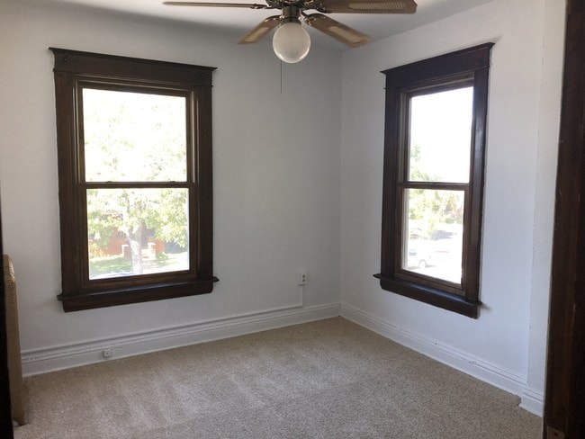 Foto del edificio - 516 S Sherman St