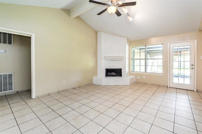 Building Photo - 3708 Edgefield Dr