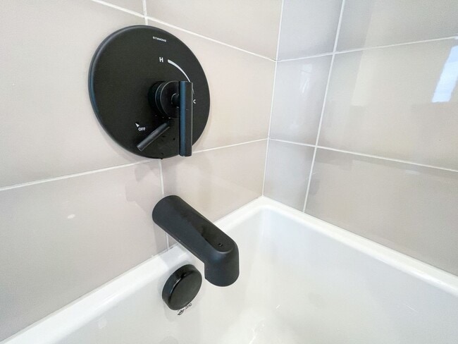 Interior Photo - Parque Kirkland Apartments