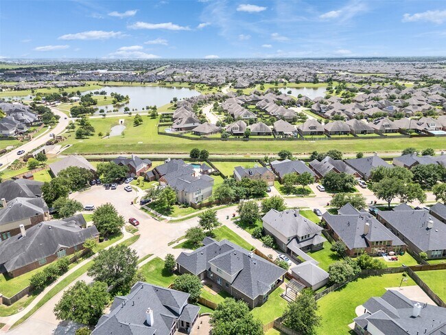 Foto del edificio - 20126 Turtle Brook Ln