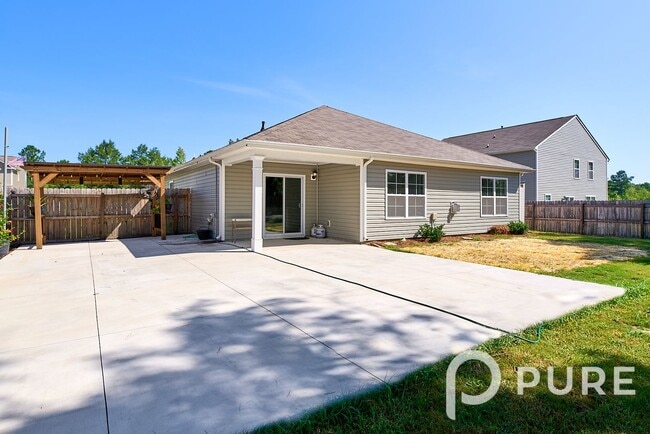 Building Photo - 173 Rippling Wy