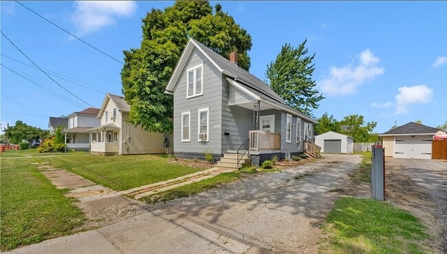 Foto del edificio - 504 W 21st St