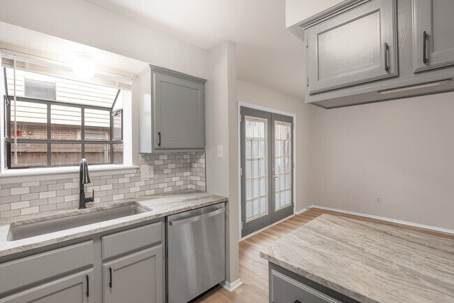 Foto del edificio - 1904 Dartmouth St