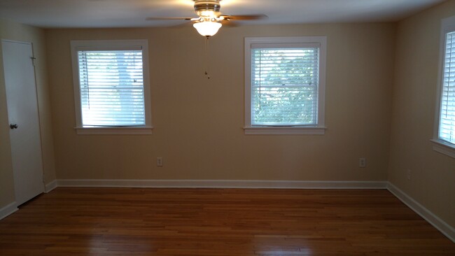 Bedroom - 1001 Nichols Dr