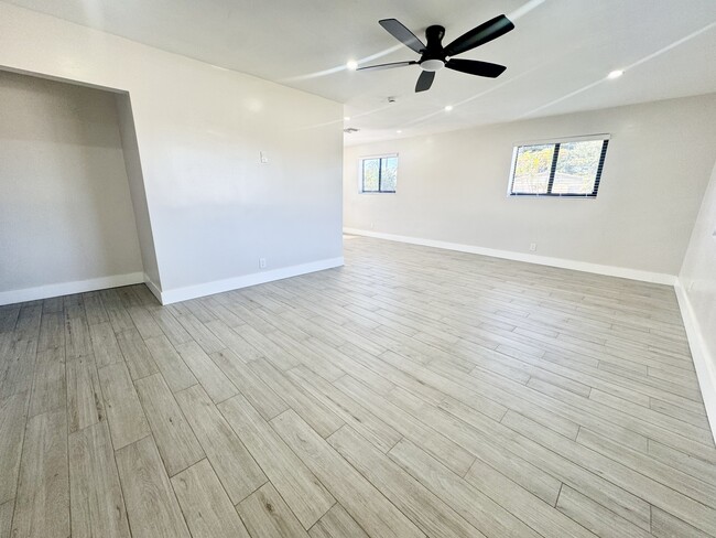 Foto del edificio - 412 SW 27th Terrace