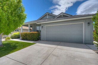 Building Photo - 5769 Desert Mirage Dr