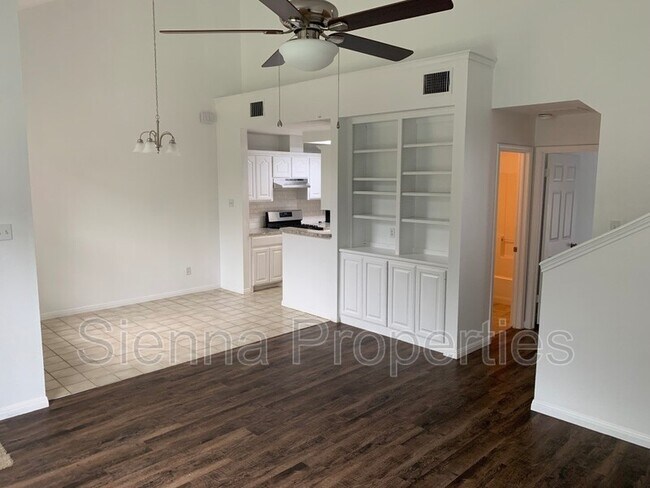 Foto del edificio - 2509 Riddle Rd
