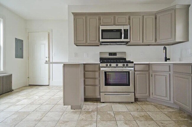 Foto del edificio - 15 Bearse Ave