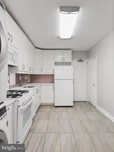 Building Photo - 3701 S George Mason Dr
