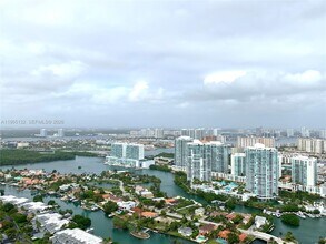 Building Photo - 16001 Collins Ave