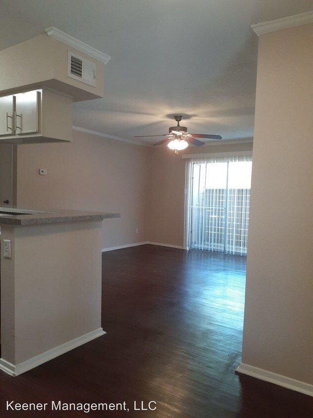 2921 Sycamore Springs Dr, Humble, TX 77339 Room for Rent in Humble, TX