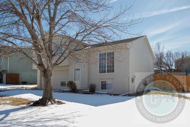 Foto del edificio - Comfortable 3Bd/2Ba/2Car Home in Papillion