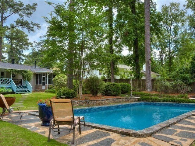 Foto del edificio - Mid Century Ranch near Augusta Country Club