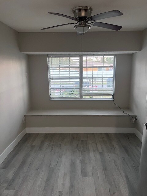 Foto del edificio - 6211 Coniston Ter