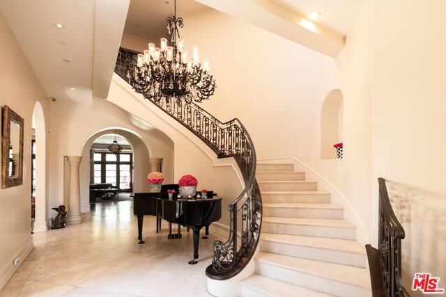 Building Photo - 506 N Palm Dr