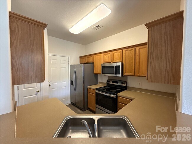 Foto del edificio - 4606 Kingsland Ct