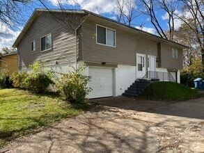 Building Photo - 3535-3537 Golden Meadows Ct