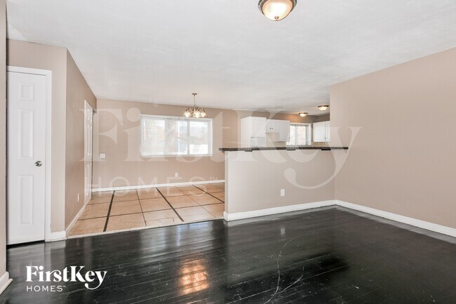 Foto del edificio - 1075 Madison Ln