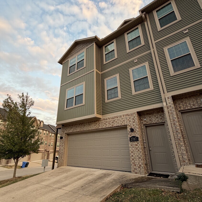 Photo - 2787 W Blackstone Crossing (Fayetteville, AR)