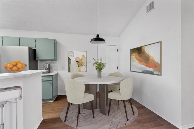 Foto del edificio - 3001 W Slaughter Ln