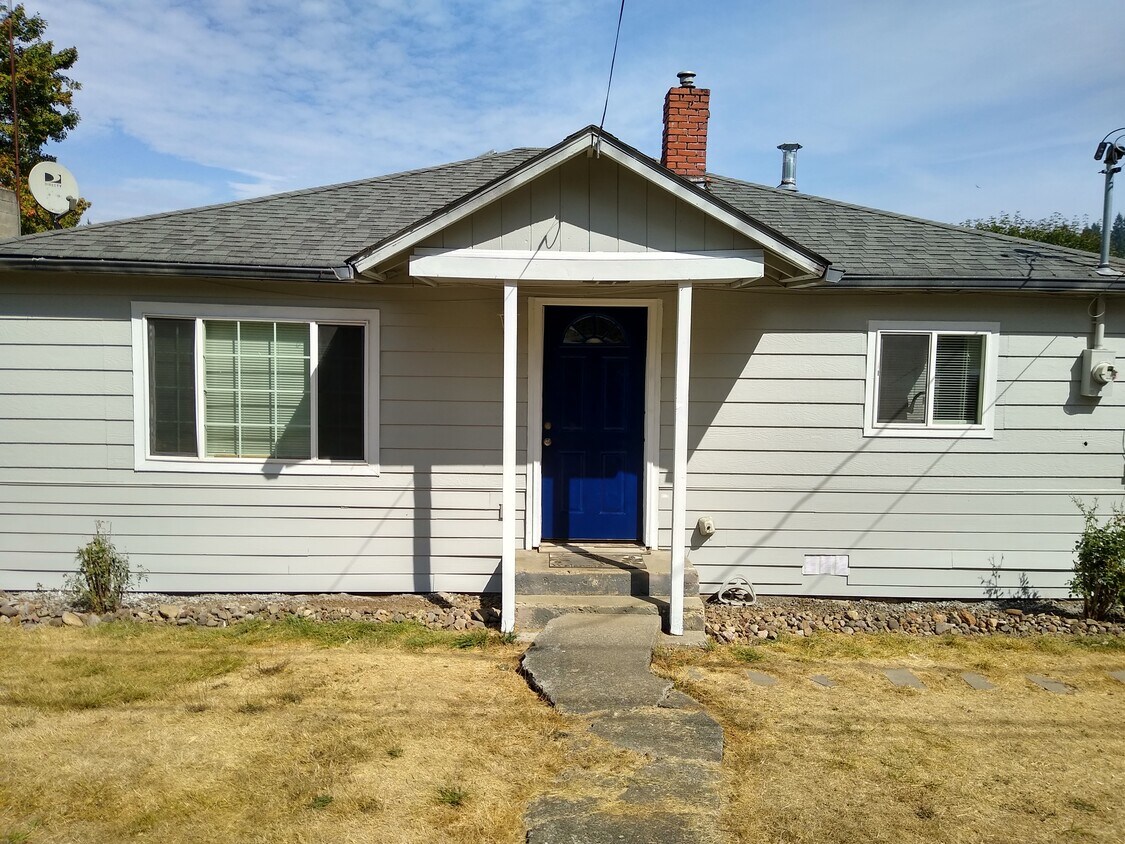 2180 Cedar St, Sweet Home, OR 97386 House Rental in Sweet Home, OR