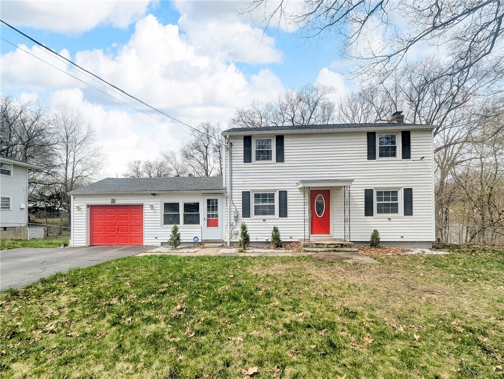 Foto principal - 320 Bakerdale Rd