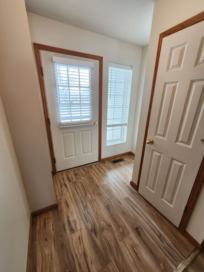 Building Photo - Beautiful 3 Bedroom, 2 Bathroom Home in Aspen Place!