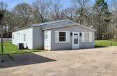 Foto principal - 233 County Rd 381