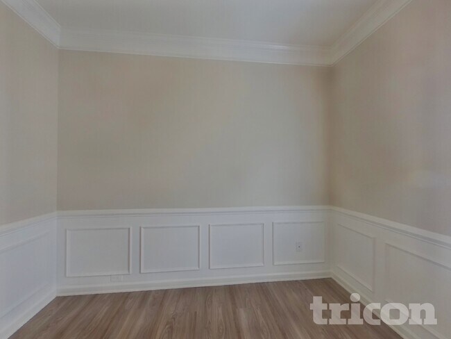 Foto del edificio - 2721 Forest Grove Ct