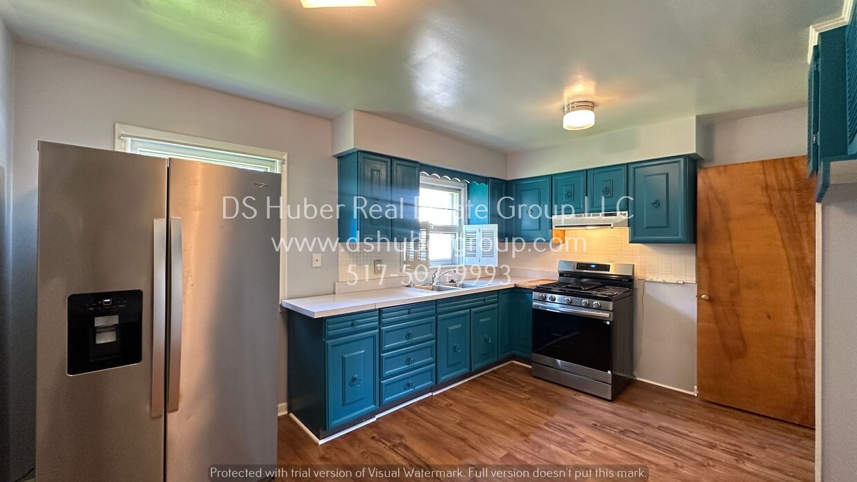 Photo - 626 Samantha Ave-
