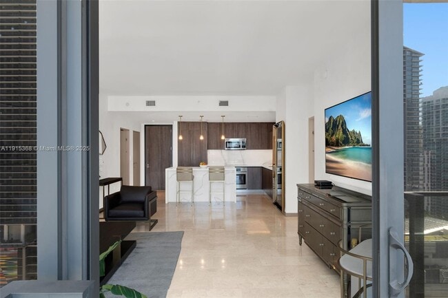 Foto del edificio - 88 SW 7th St