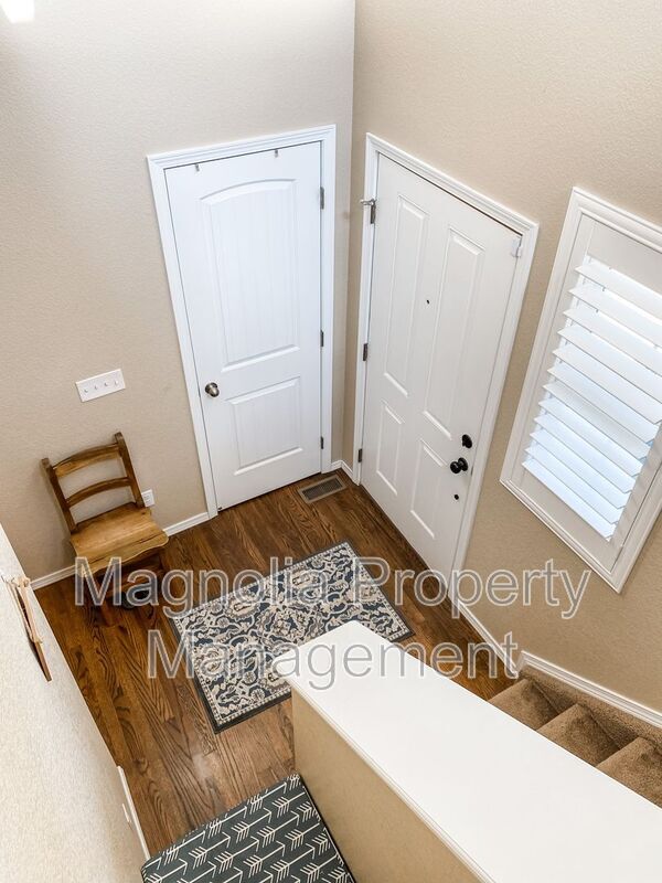 Foto del edificio - 8718 Windy Plains Ct