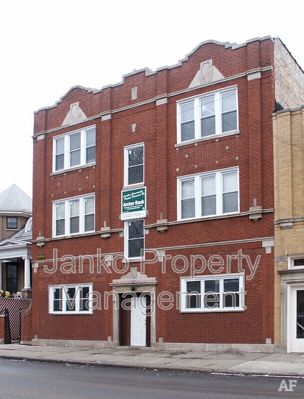 Primary Photo - 3727 W Grand Ave