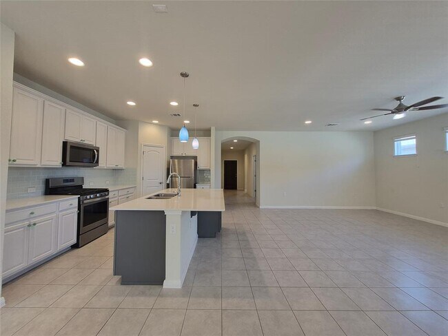 Foto del edificio - 108 Calhoun Ln