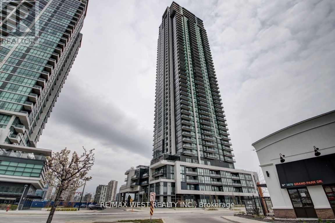 Photo principale - 3975-3975 Grand Park Dr