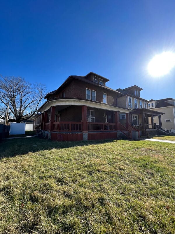 Foto del edificio - 808 Gilbert St