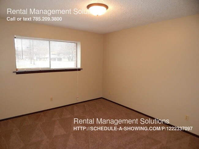 Foto del edificio - 1300 SW Tyler St