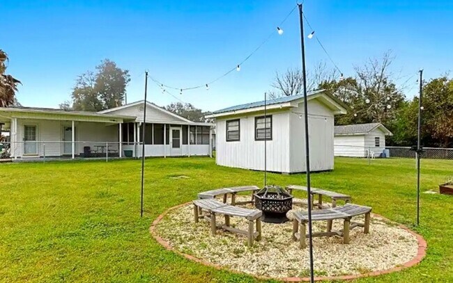 Foto del edificio - Gulfport 4 Bedroom