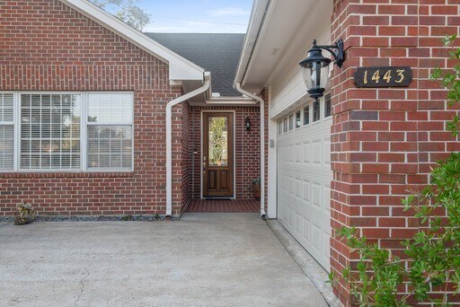 Building Photo - 1443 Sugar Creek Blvd