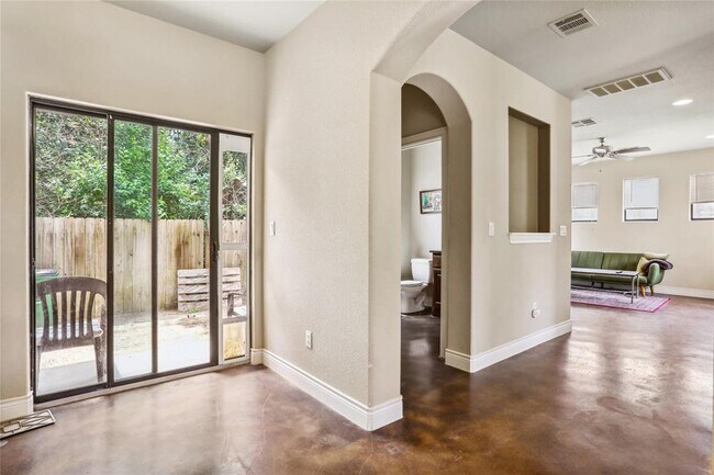 Building Photo - 8409 Furness Dr